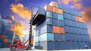 thung-container-duoc-su-dung-de-van-chuyen-va-luu-tru-hang-hoa